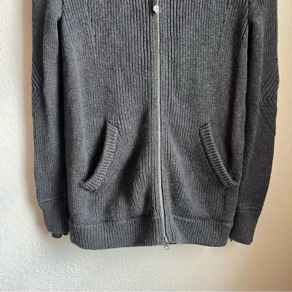 Lululemon SweatEr Once A Day
Jacket
Heathered Black - Picture 5 of 11